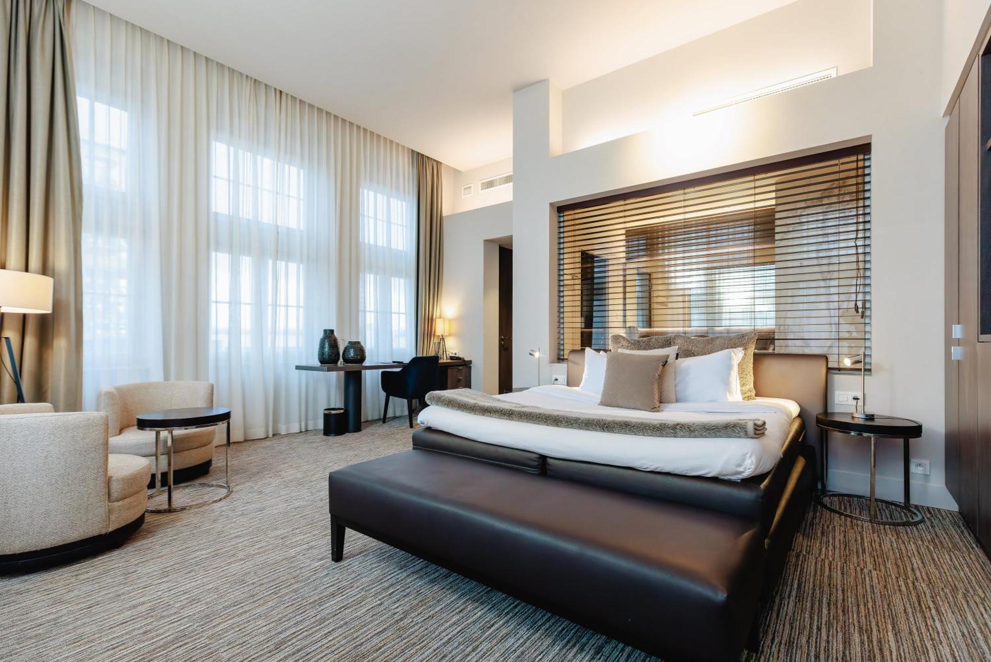 Terhills Hotel Масмехелен Екстериор снимка